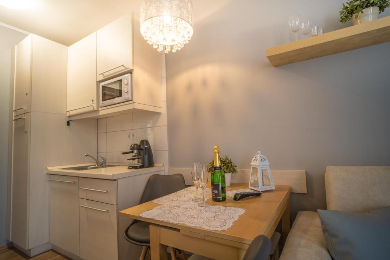 4 Asz Deluxe Apartman Gyula Zewnętrze zdjęcie